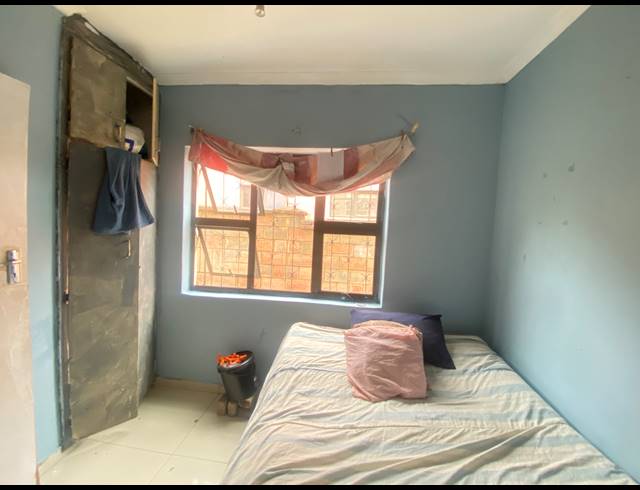 4 BEDROOM HOUSE FOR SALE IN KWAMASHU